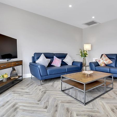 Bayview Luxury 3 Bedroom Apartment First Floor Downings Dış mekan fotoğraf