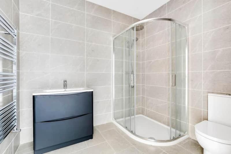 Bayview Luxury 3 Bedroom Apartment First Floor Downings Dış mekan fotoğraf